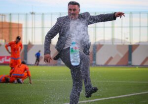 احضار سرمربی استقلالی به کمیته اخلاق!