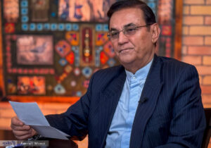 ببینید | سفیر سابق ایران: ناچاریم برخی مواقع برای اینکه کراوات نمی‌زنیم از مقامات دیگر کشورها عذرخواهی کنیم!