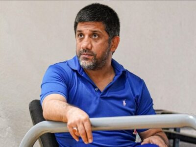 واکنش علیرضا دبیر به تشویق رسول خادم در فینال لیگ کشتی