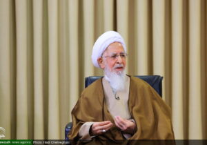 دنیا نعمت نیست، معامله‌ای مغبونانه با عمر است