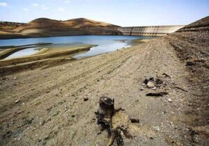 سوال نماینده ایذه و باغملک از وزیر نیرو/ چرا تعهدات وزارت نیرو نسبت به خسارتدیدگان آبگیری سد کارون ۳ محقق نشده است؟