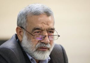 حمله دوباره نماینده مجلس دوازدهم به روحانی با ادبیات عجیب؛ برخی اتهامات در حد «افساد فی‌الارض» و حکمش اعدام است/ قالیباف از اختیاراتش سوءاستفاده کرد