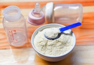 ارتباط شیرخشک و گرانی لبنیات چیست؟