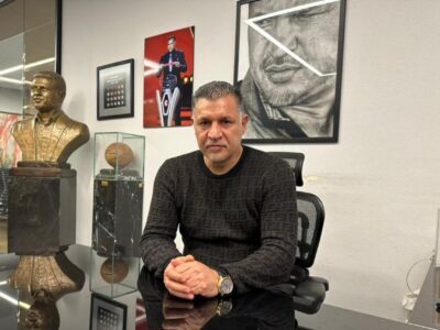 صحبتهای جالب ستاره آلمانی درباره علی دایی؛ ساعت ۳ صبح بیدار میشد و نماز میخواند!