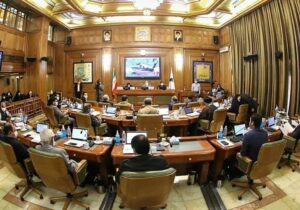 ببینید | روایت حبیب کاشانی از حقوق باورنکردنی آبدارچیهای شورای شهر تهران!