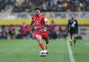 عکس | کاپیتان پرسپولیس در لباس دامادی؛ توپ فوتبال در عروسی ستاره دربی