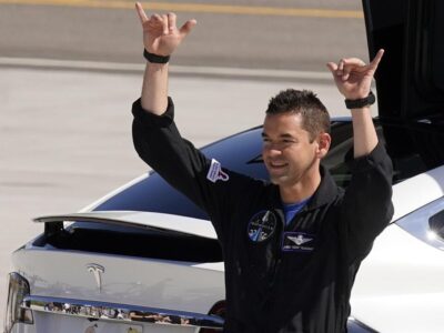 مدیر جدید ناسا معرفی شد / یک میلیاردر فضانورد