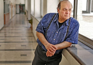 فکوهی از دوزخِ زیستمحیطی برای فقرا در شهرهای مدرن جهان می گوید / بهشتِ پاک برای شمال و چرخه های فقر در سایه نئولیبرالیسم