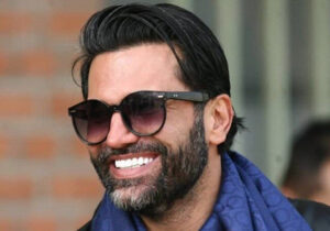 ببینید |  خاطره جالب نیکبخت واحدی از حضور  پدرش در ورزشگاه و کتک کاری با تماشاگران تیم رقیب