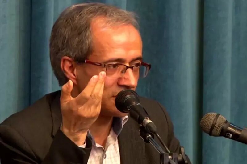 لجبازی با تاریخ وقتی دوستش نداری / حقیقت قربانی نبرد «روایت‌های رسمی» و «انکار عامیانه» / وقتی گذشته میدان خشم و انکار می شود