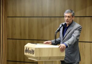 انتقاد رییس اتاق بازرگانی کرمان از صدور بخشنامههای متعدد دستگاههای دولتی