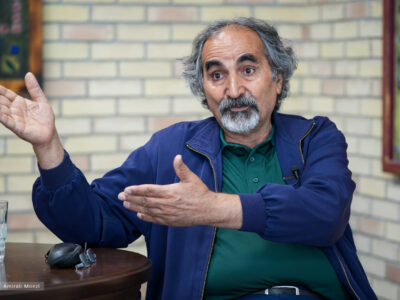 آزادارمکی: ایران وارد دوره خودویرانگری جمعی شده است/ فروپاشی سیاسی خطر واقعی است، نه فروپاشی اجتماعی