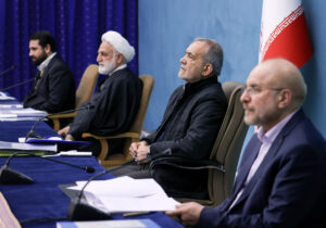 اظهارات عجیب دولتی ها درباره مصوبه ۳۲ بندی شورای عالی فضای مجازی/ قائم پناه:  از دبیر شورای عالی فضای مجازی بپرسید/ حضرتی: منتشر شده است!