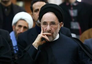 سید محمد خاتمی: سوگمندانه باید گفت دانشگاههای ما حال و روز خوبی ندارند/ قدرت و سیاست باید از علم تمکین کنند نه آنکه آن را به تسخیر خود درآورند