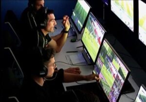 تغییرات در قوانین VAR؛ فیفا فوتبال را خرابتر میکند؟