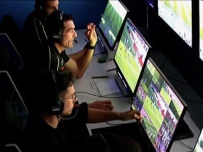 تغییرات در قوانین VAR؛ فیفا فوتبال را خرابتر میکند؟