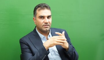 نماینده اردکان در مجلس: مردم با دلار ۱۲۵ هزار تومانی انتظار تغییر مسیر سیاستگذاری دارند/ اینکه بگوییم صبر کنید تا وزیر استیضاح شود، برای مردم تلخ است