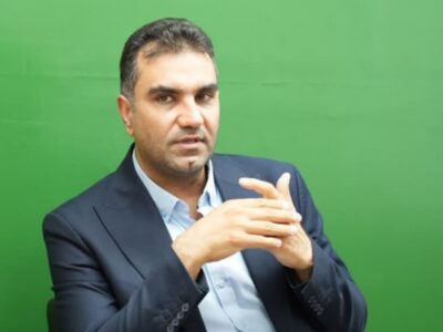 نماینده اردکان در مجلس: مردم با دلار ۱۲۵ هزار تومانی انتظار تغییر مسیر سیاستگذاری دارند/ اینکه بگوییم صبر کنید تا وزیر استیضاح شود، برای مردم تلخ است