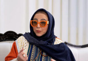 ببینید | بهنوش بختیاری: گوشی دست بچه‌ها ندید؛ این جنایت است!