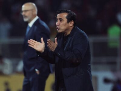 واکنش خداداد عزیزی به کلمه جنجالی در شبکه سه؛ شما ریاکار هستید!