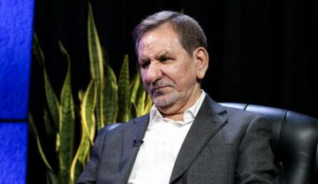 جهانگیری: برخی فکر می‌کنند فقیر ماندن مردم به نفع حفظ اعتقادات است