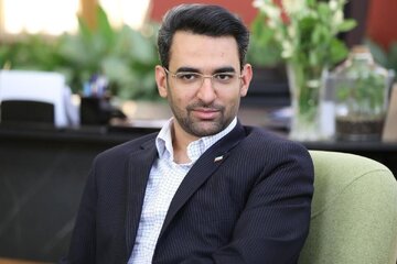 آذری جهرمی به سوال پزشکیان پاسخ داد/ پزشکیان: از کجا پول در بیاورم که حقوق‌ها را افزایش بدهم؟/ آذری جهرمی: از افزایش بی رویه بودجه دستگاه ها و نهادها!