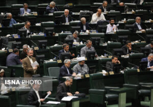 انتقاد نماینده قائم شهر از گرانی / روزی شرافتمندانه مردم، ستون عزت جامعه است/ درخواست رضائی کوچی از دولت پزشکیان