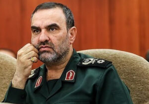 عصایی که از مهلکه بیرون آمد/ تصویری از عصای جانشین اطلاعات سپاه پس از حمله اسرائیل