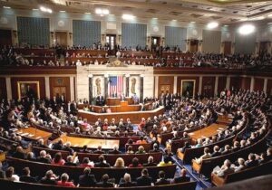 ببینید | تصویب بودجه نظامی ۹۰۰ میلیارد دلاری آمریکا