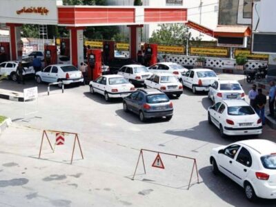 نظر دو نماینده درباره قیمت بنزین/ قیمت واقعی بنزین باید ۷۰-۸۰هزار تومان باشد تا با اولین همسایه برابر شود/ افزایش ۲-۳ هزار تومانی تأثیر معناداری ندارد