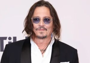 آقای جانی دپ، چرا این فیلم حق اکران ندارد؟