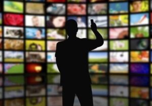 فضای مجازی مرجعیت رسانه ملی را از دستش بیرون کشیده است؟