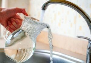 قیمت تمام‌شده آب اعلام شد/ هر نفر مجاز به مصرف چه میزان آب در شبانه‌روز است؟