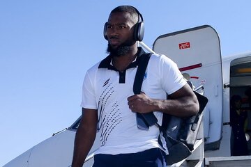 رقم قرارداد نازون با استقلال لو رفت!/ این بازیکن مشکل قلبی دارد!