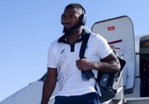 بازیکن استقلال بیماری قلبی دارد؟