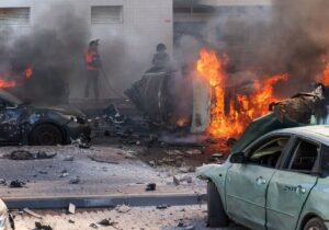 ببینید | اولین تصاویر از حمله پهپادی به یک خودرو در لبنان