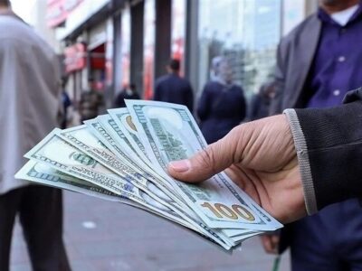 قیمت دلار، یورو و سایر ارزها امروز ۱۲ آذر/ تکان قیمت دلار و پوند عجیب شد/ دلار چند کانال بالا پرید
