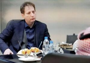 عکس | ساعت ۱۲ میلیارد تومانی جدید بانک زنجانی!