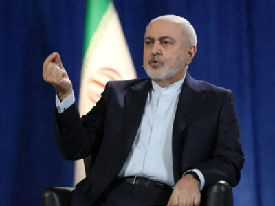 ظریف: جهان باید با قدرت ایران کنار بیاید / ایستادگی ایران وارداتی نیست