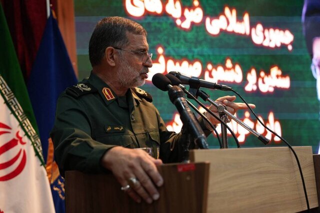 سخنگوی سپاه: چَک آخر را ما زدیم/ از بهمن پارسال اصل وقوع جنگ قطعی بود/ پذیرفتن آتشبس تصمیم عقلایی بود/ در جنگ ۱۲ روزه در بحث نفوذ بزرگنمایی شد سخنگوی سپاه: چَک آخر را ما زدیم/ از بهمن پارسال اصل وقوع جنگ قطعی بود/ پذیرفتن آتشبس تصمیم عقلایی بود/ در جنگ ۱۲ روزه در بحث نفوذ بزرگنمایی شد