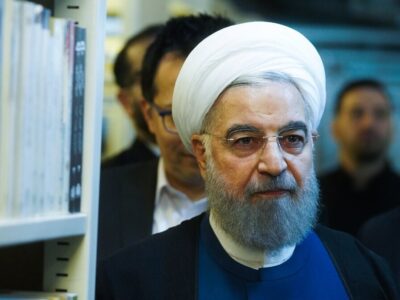 سفرنامه عبدالجواد موسوی در همراهی با حسن روحانی بررسی می شود