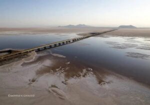 از آرال تا ارومیه؛ دریاچه‌ها چگونه قربانی مصرف انسانی شدند؟/ مهدی زارع: احیای کامل دریاچه ارومیه احتمالاً غیرممکن است