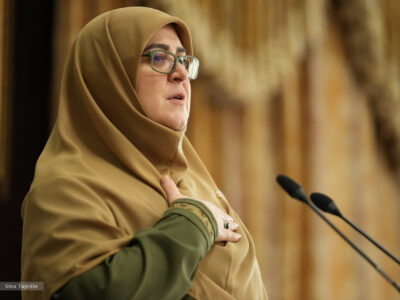 مهاجرانی: درخصوص قیمت بنزین قرار نبود مردم را شگفتزده کنیم/ کارت سوخت سفید وجود ندارد/ همه ارکان حاکمیت معتقدند اصلاح قیمت بنزین باید صورت گیرد