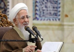 آیت الله جوادی آملی: انسان تنها با «گریه» و «ناله صادقانه» می‌تواند بر دشمن درونی پیروز شود