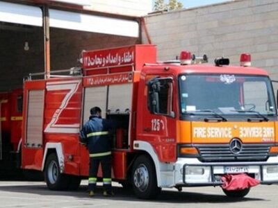 ببینید | عملیات فداکارانه آتشنشان جوان که جان ۲ زن ایرانی را نجات داد