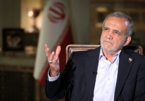 پزشکیان از کدام اسناد تاریخی بازدید کرد؟