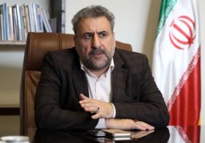 فلاحت‌پیشه: اگر به جای سه ماهواره، هزار پرتاب دیگر به فضا انجام شود، تغییری در زندگی تحقیرآمیز ایرانیان در عصر اطلاعات ایجاد نخواهد کرد