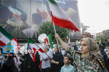 معاون سیاسی سپاه: جوان ایرانی گرفتار شده در محاصره تبلیغاتی دشمن، فقط با اقناع، از دام خارج می‌شود/ دشمن می‌خواهد آثار مشعشع مفاهیم انقلابی را محو کرد