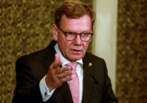 برلین: وقت آتشبس در اوکراین فرا رسیده است