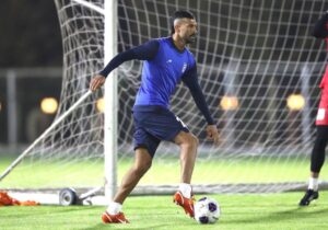 عکس | واکنش رامین رضاییان به بدن آماده کریستیانو رونالدو